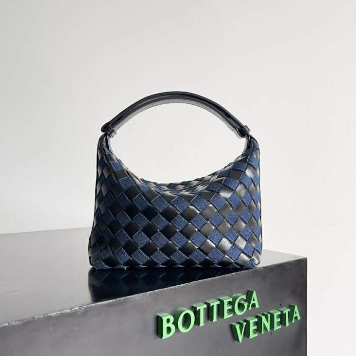 Picture of Bottega Veneta Handbags _SKUfw184063029fw